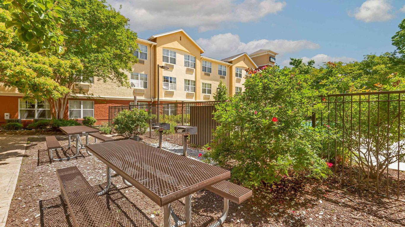Extended Stay America Suites - Raleigh - Rtp - 4919 Miami Blvd