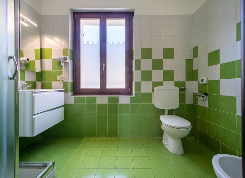 Bathroom Photo