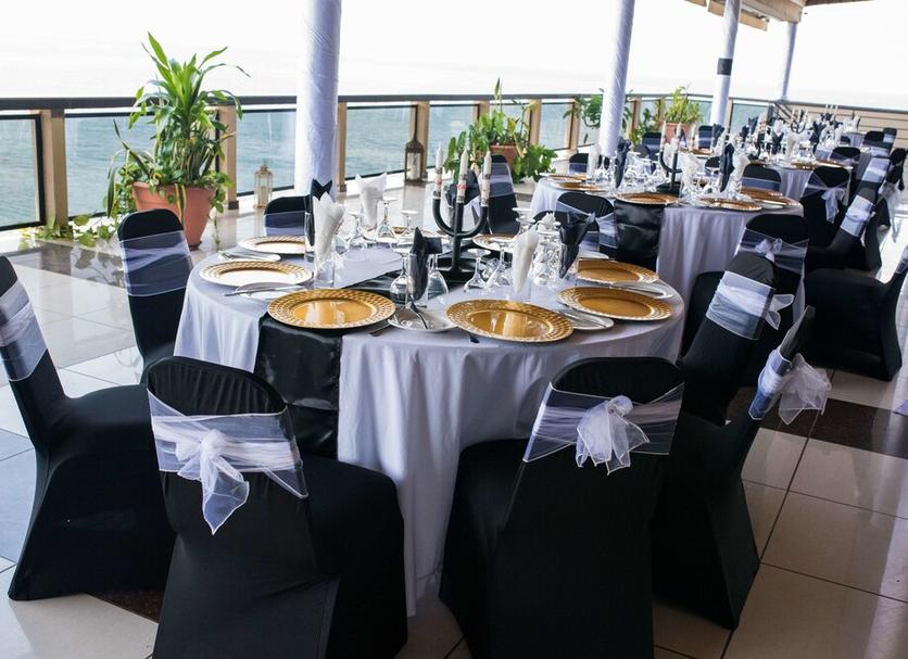 Banquet hall Photo
