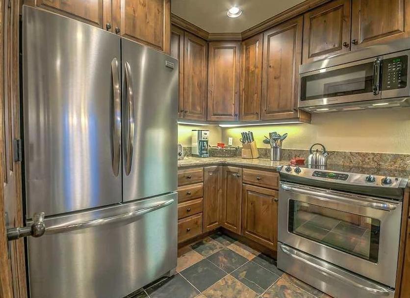 Kitchen Photo