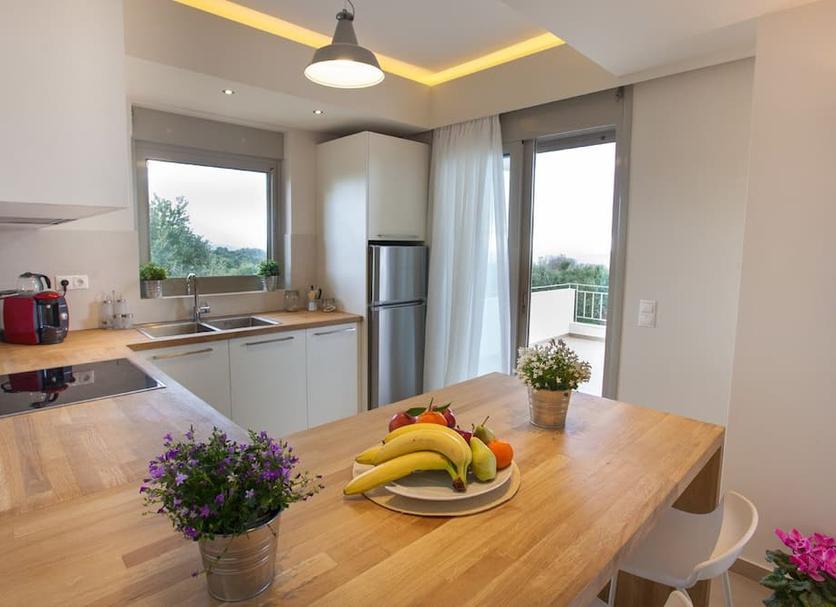 Kitchen Photo