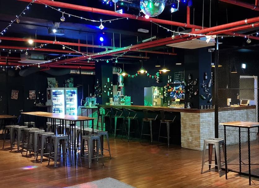 Bar Photo