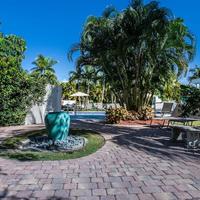 Olde Marco Island Inn And Suites
