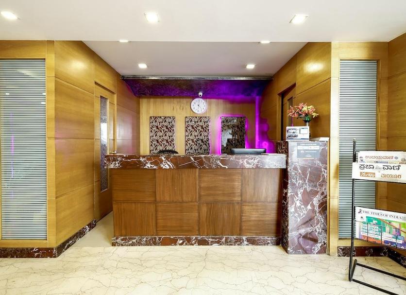 Front desk Photo