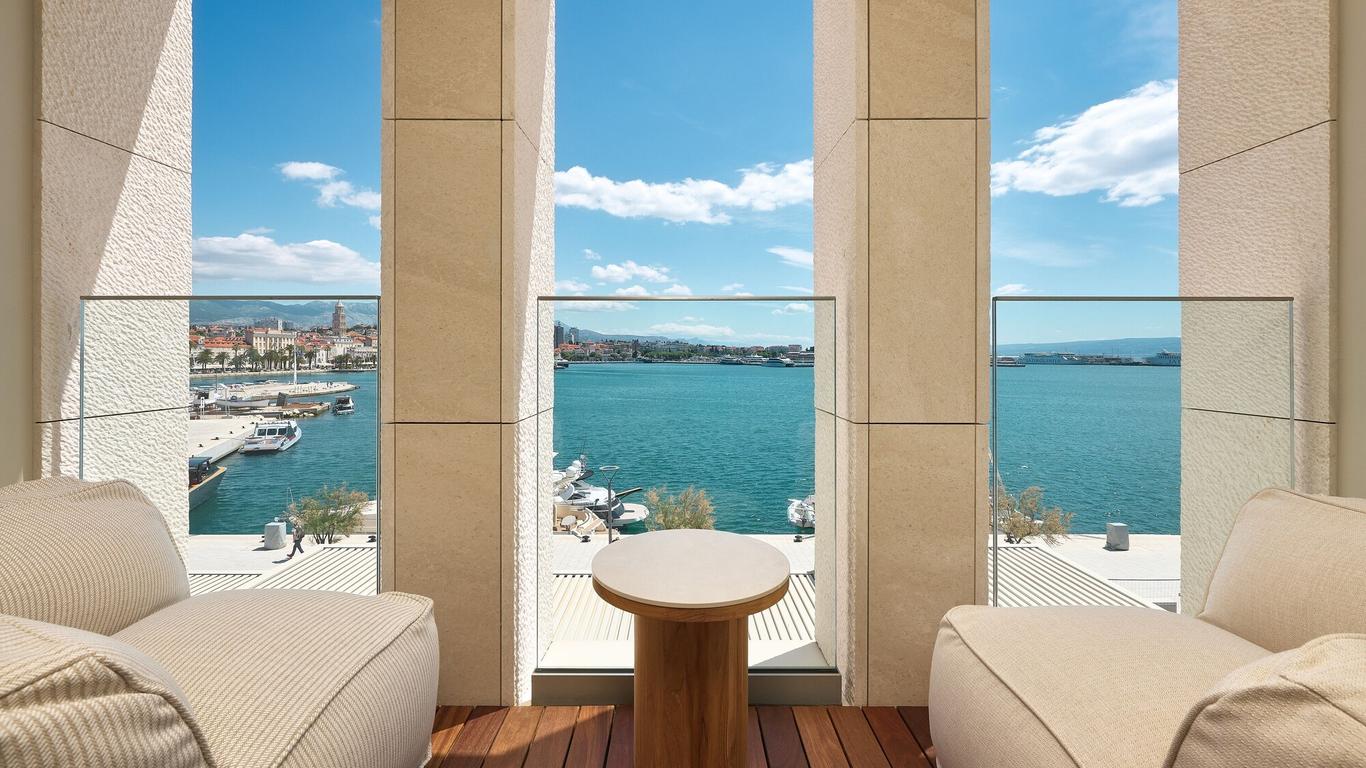 Hotel Ambasador