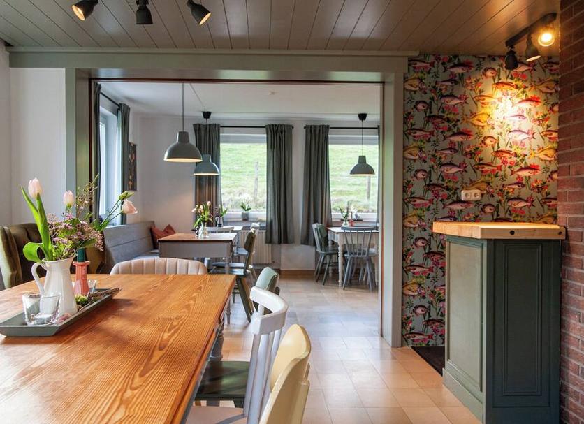 Dining room Photo