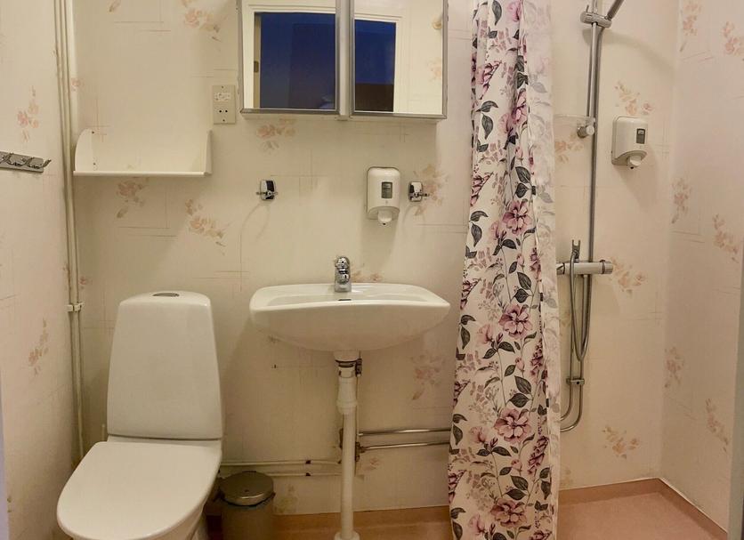 Bathroom Photo