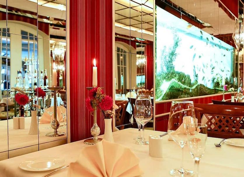 Restaurant Photo