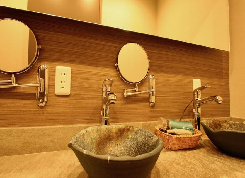 Bathroom Photo