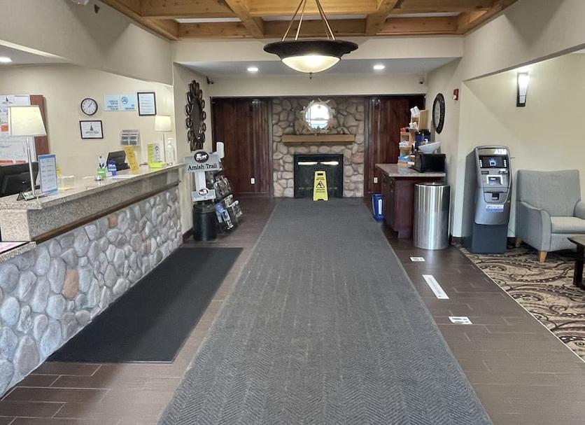 Front desk Photo