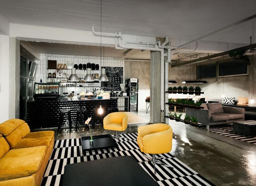 Lounge Photo