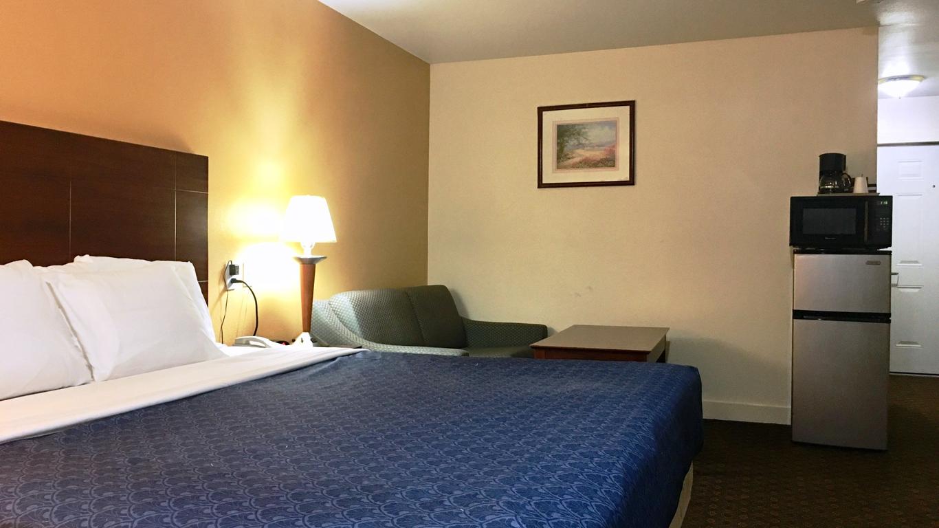 Passport Inn and Suites - Middletown