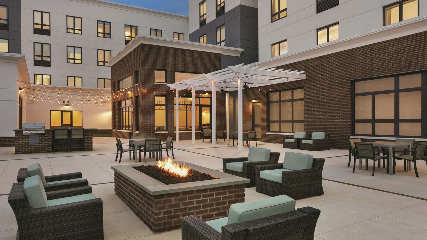 Homewood Suites By Hilton Horsham Willow Grove from 129. Horsham Hotel