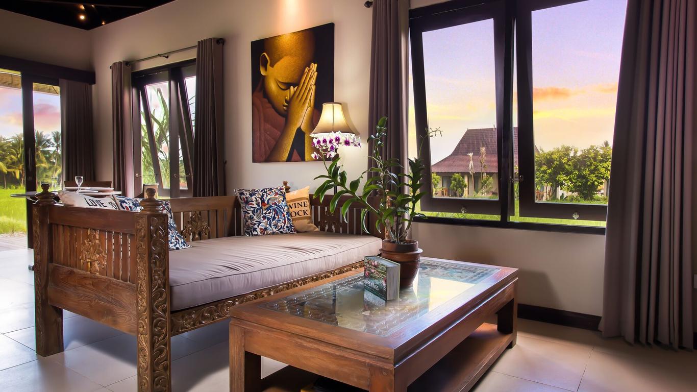 Solo Villas & Retreat