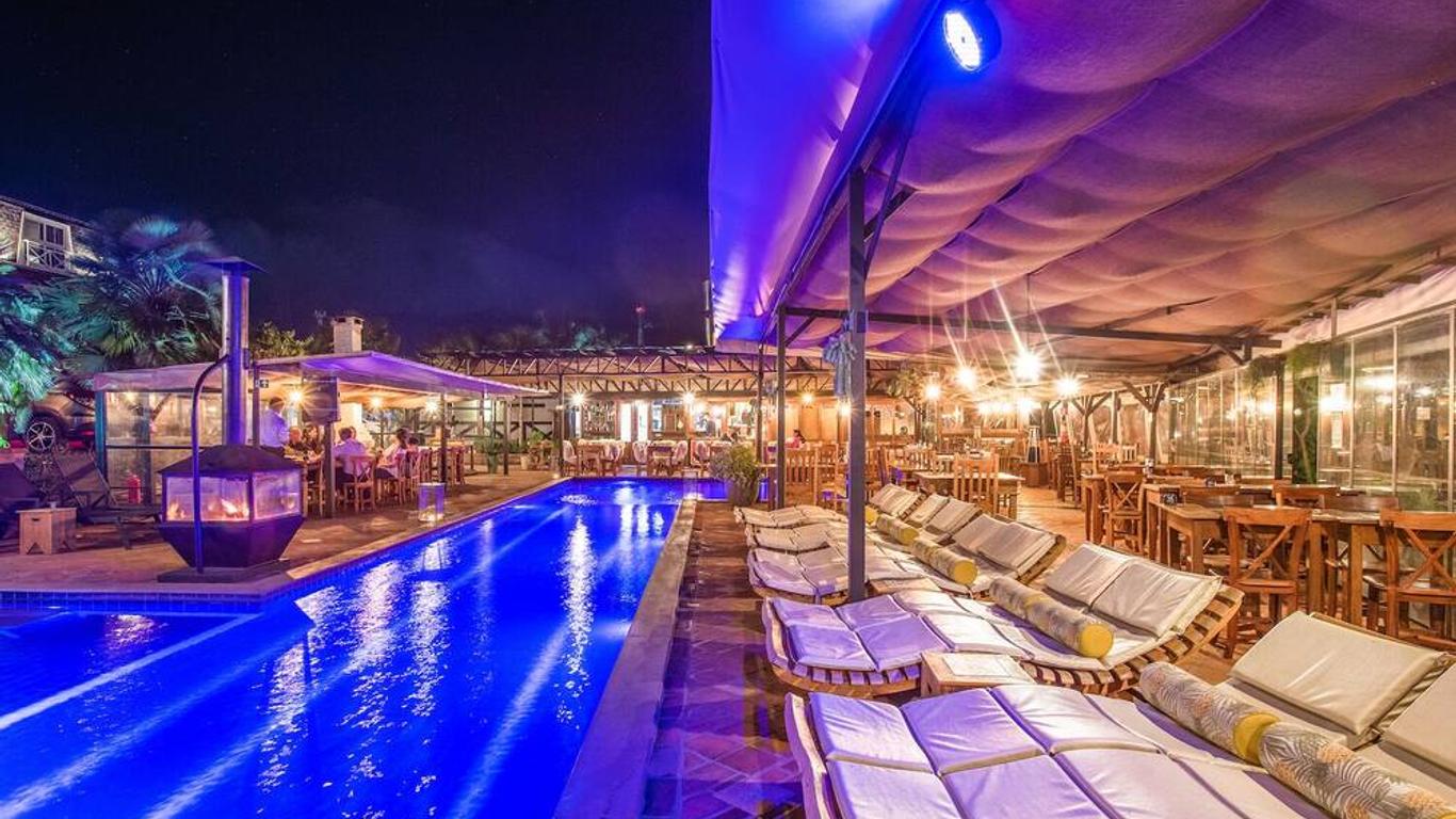 Hotel Villa Lobos Spa Romantik