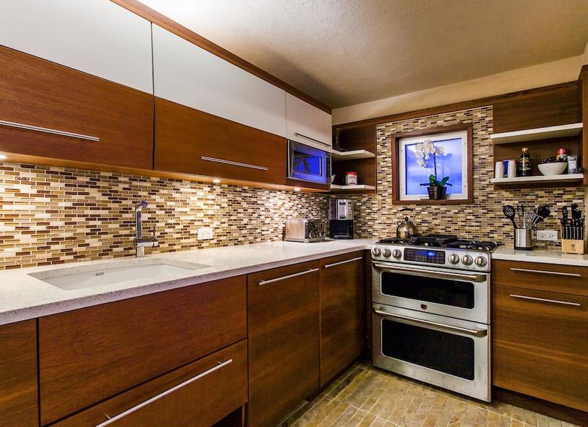 Kitchen Photo
