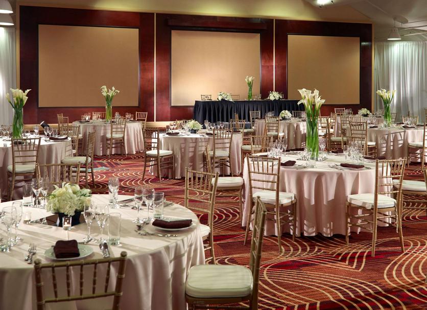 Banquet hall Photo