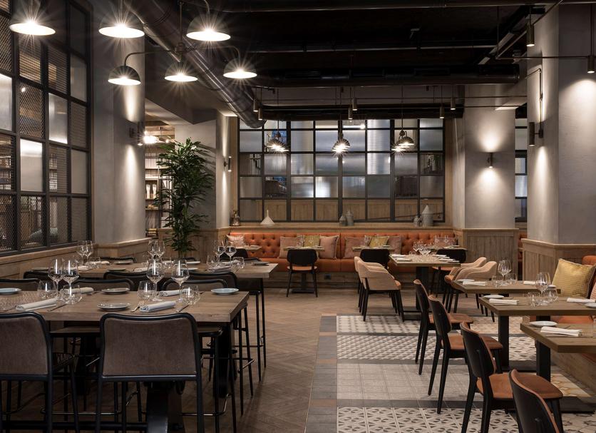 Restaurant Photo