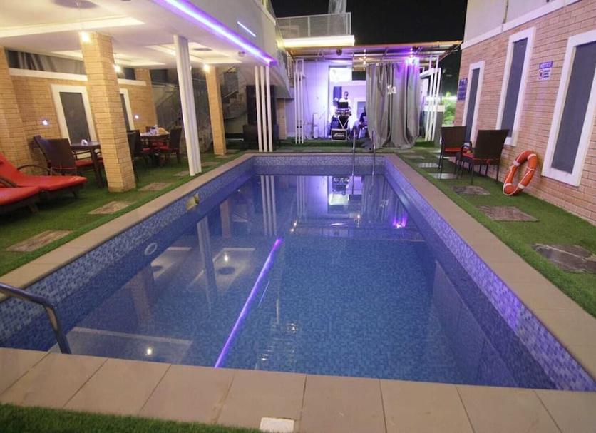 Pool Photo
