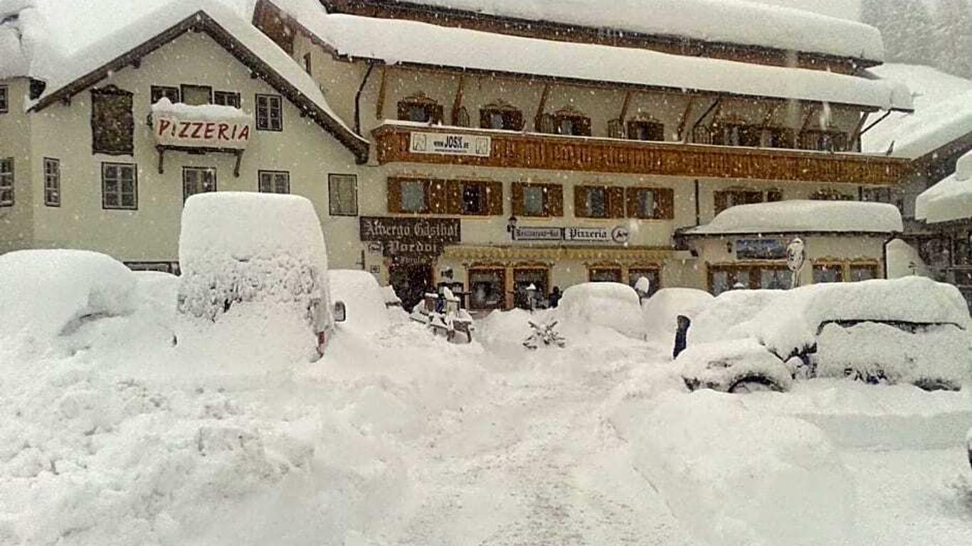 Hotel Pordoi - Fam Furgler