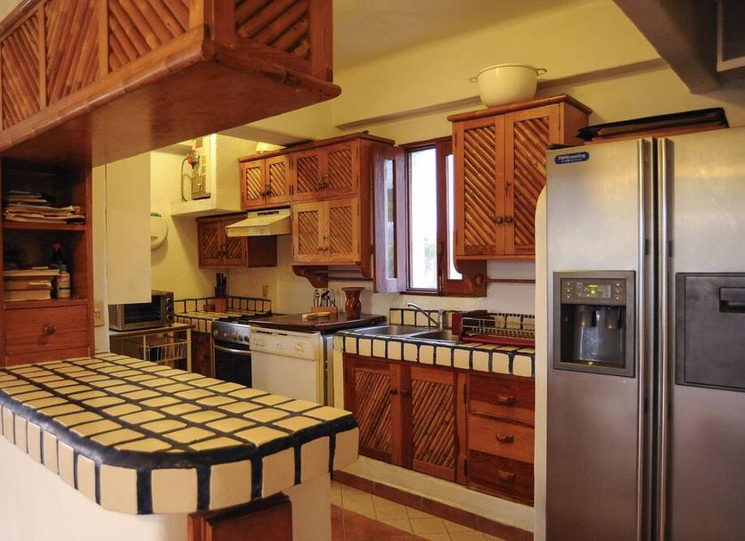 Kitchen Photo