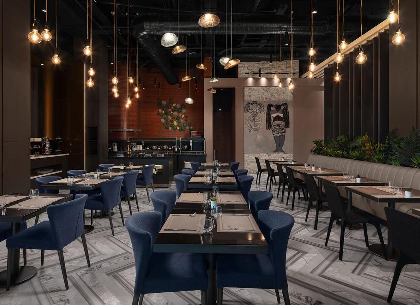 Restaurant Photo