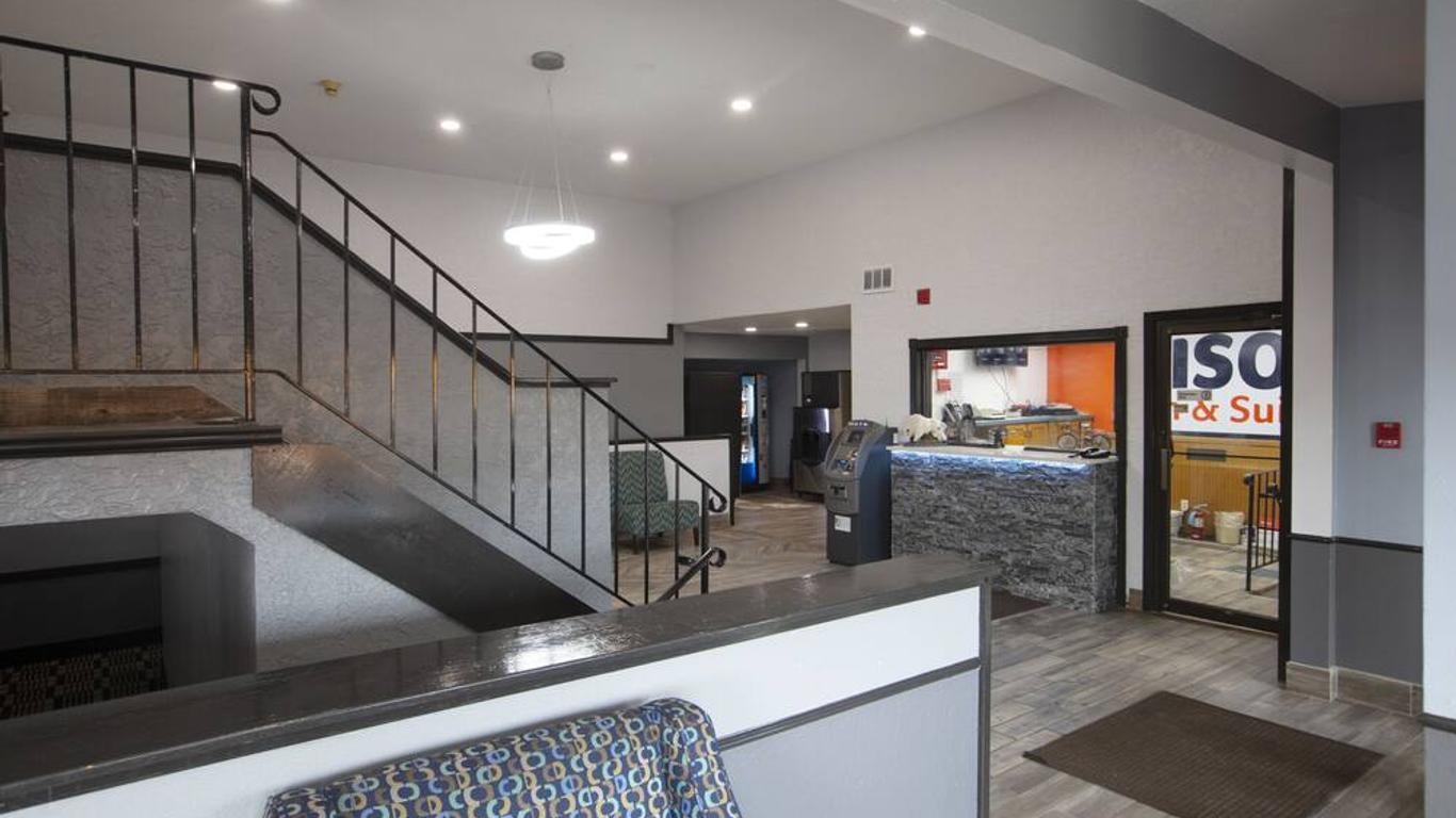 Bison Inn and Suites