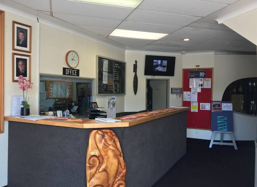 Front desk Photo