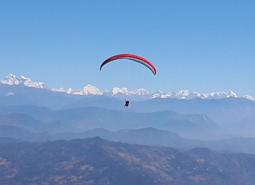 Nagarkot Bed & Breakfast in Nagarkot with paragliders and Himalayan mountain views