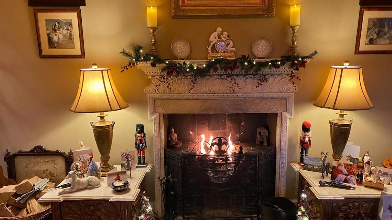 Plas Tan-Yr-Allt Historic Country House B&B