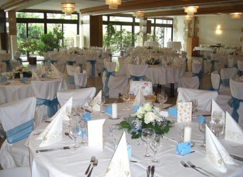 Banquet hall Photo