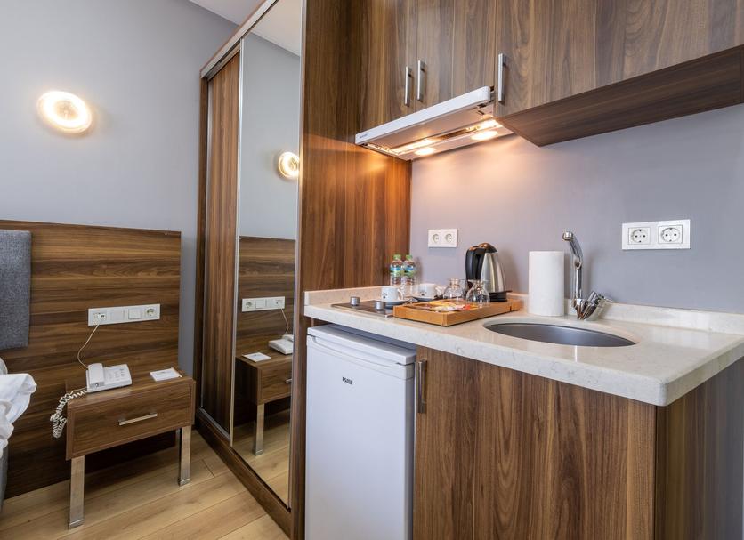 Kitchen Photo