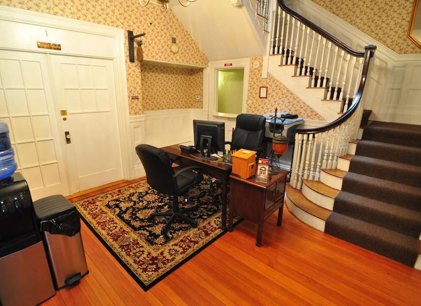 Business center Photo