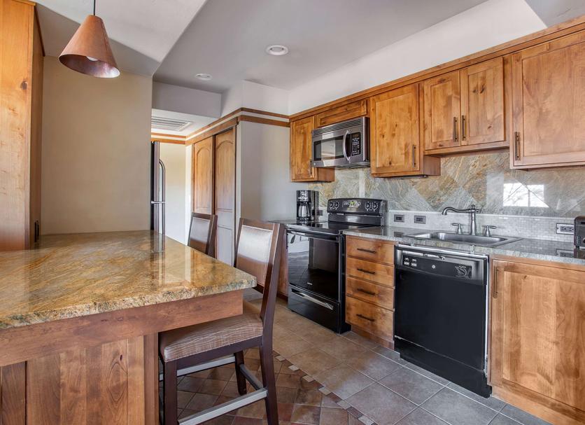 Kitchen Photo