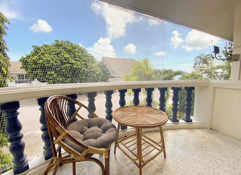 Balcony Photo