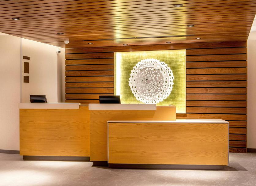 Front desk Photo