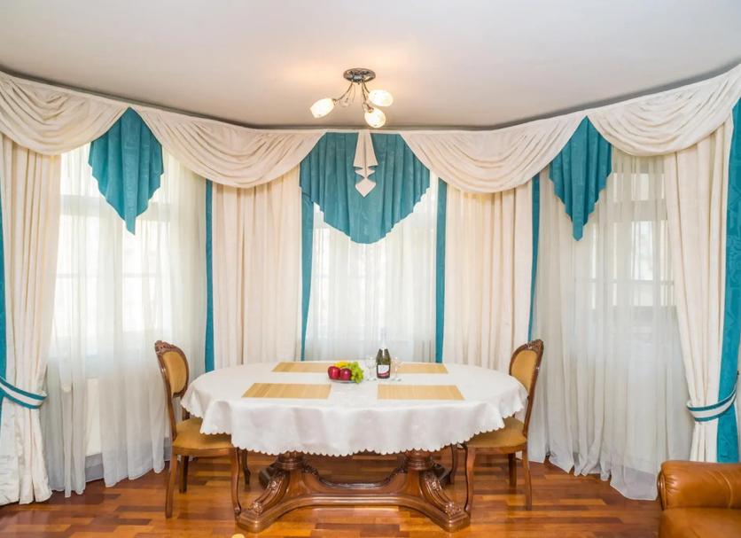 Dining room Photo