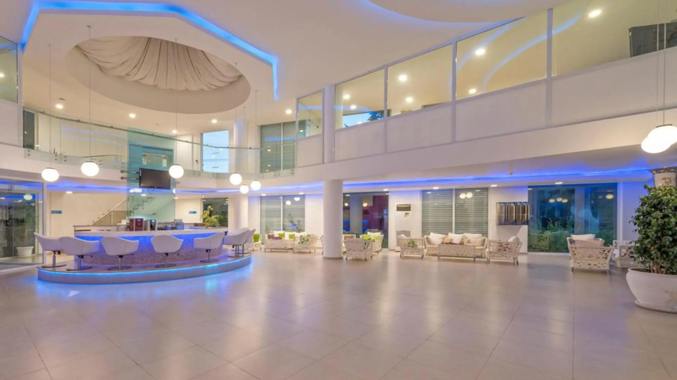 Bendis Beach Hotel