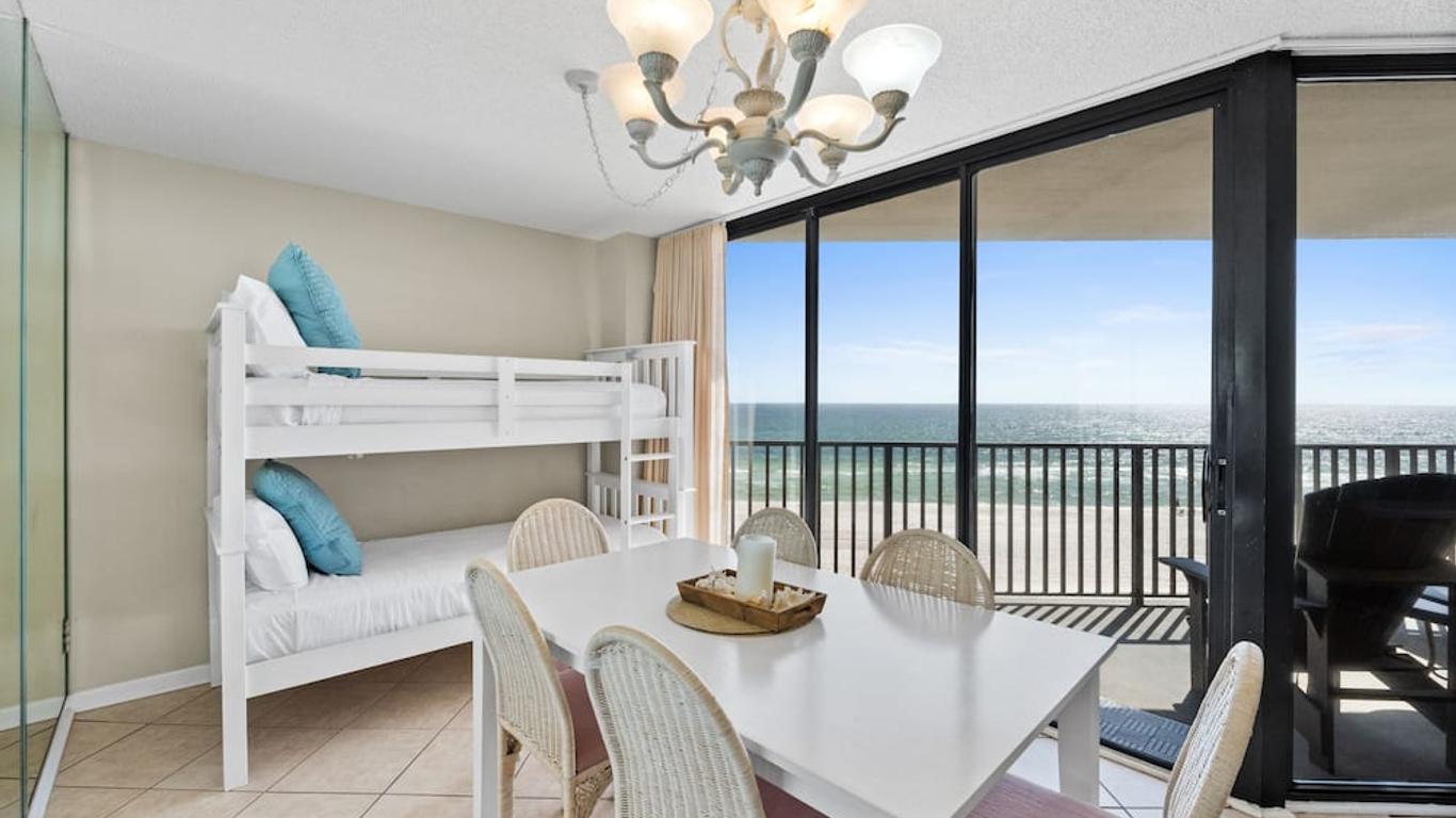 AquaVista Beach Resort by Panhandle Getaways
