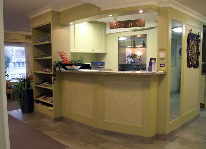 Front desk Photo