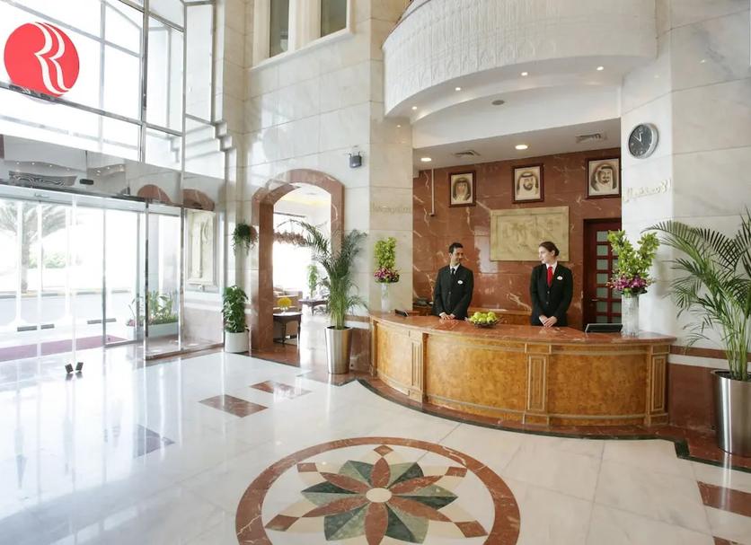 Front desk Photo