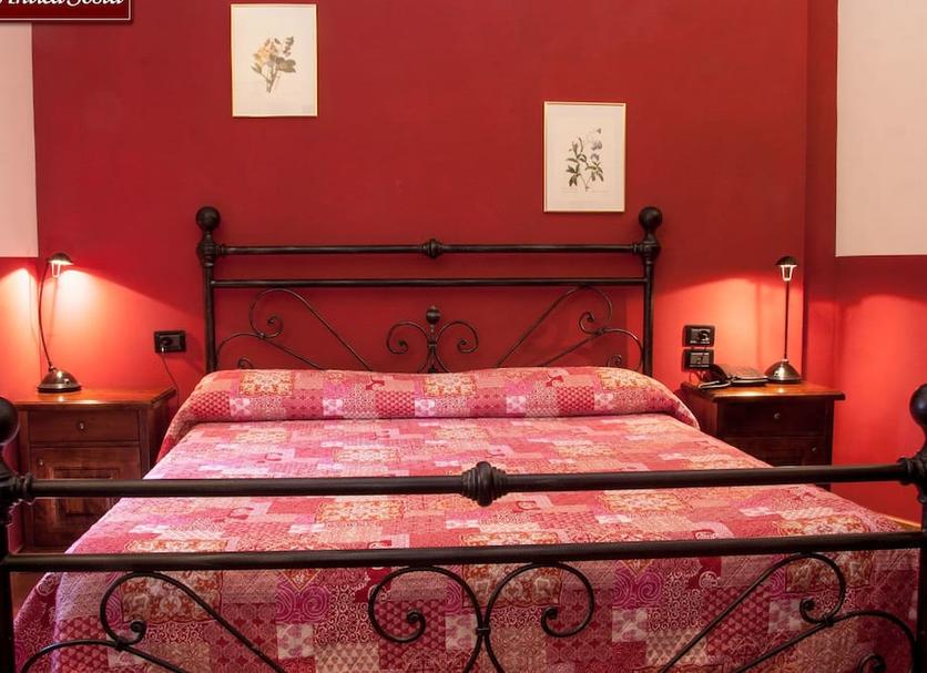 Bedroom Photo