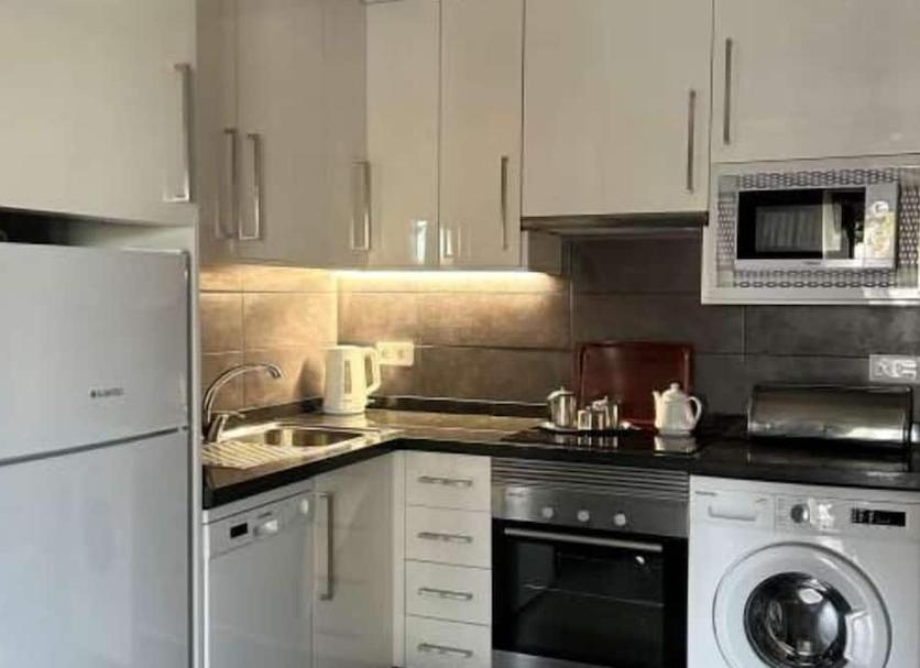 Kitchen Photo