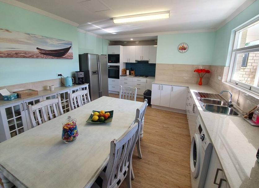Kitchen Photo