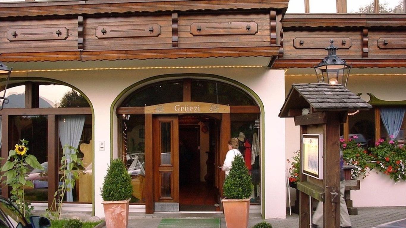 Hotel und Naturhaus Bellevue