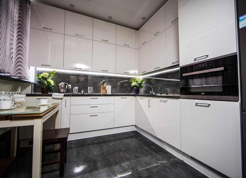 Kitchen Photo