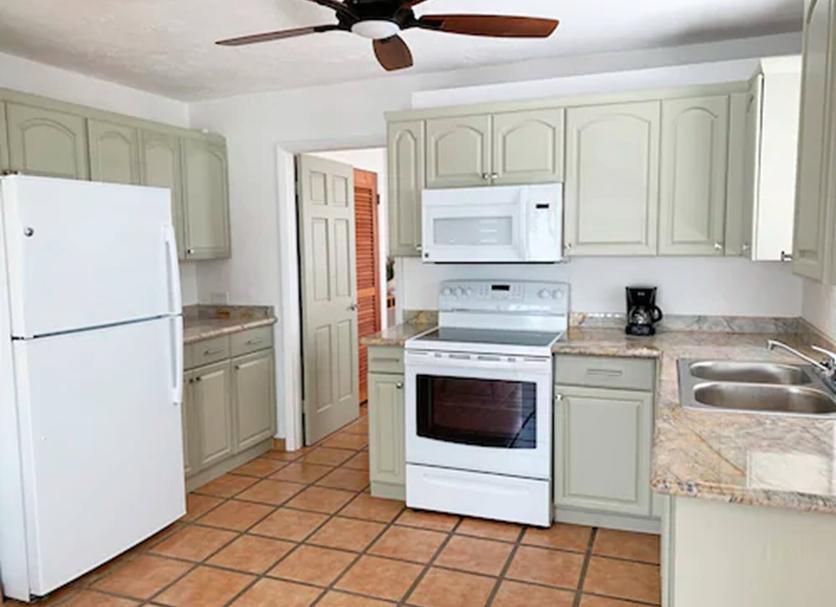 Kitchen Photo
