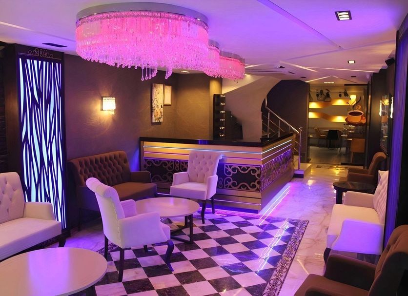 Lounge Photo
