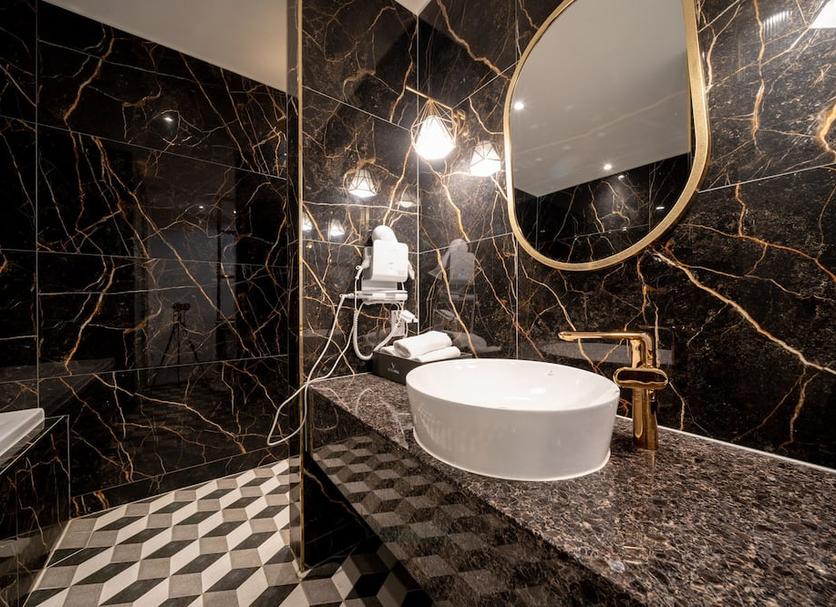 Bathroom Photo