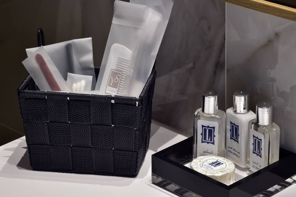 Room amenity
